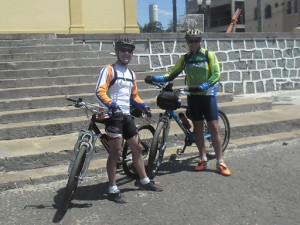 Palmeirenses pedalam os 560 km entre Palmeira e Foz do Iguaçu