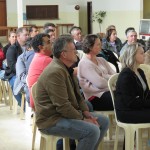 Mais de 50 pessoas participaram da reunião no Salão Paroquial