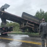 Acidente entre caminhões interdita a PR 151 no sábado_1