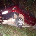Acidente entre caminhão carregado de boi e Fiat Uno deixa motorista morto-2