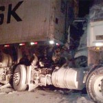 Acidente com dois caminhões na BR-277 deixa duas vítimas feridas gravemente_4