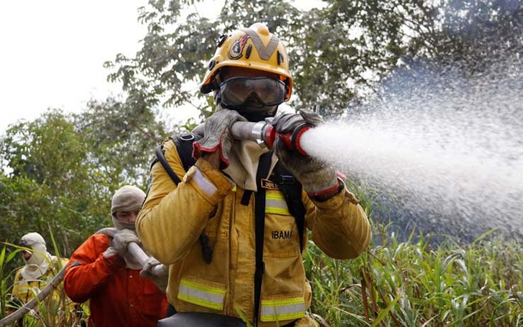Combate Incendio Pantanal Foto- Fernando Donasci MMA
