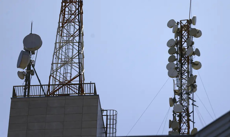 antenas-celular_mcamgo_abr Marcelo Camargo Agência Brasil