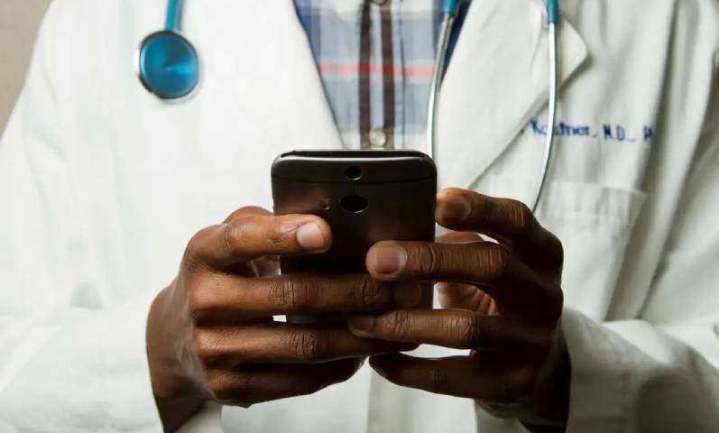 national-cancer-institute-l8twzt4ccvq-unsplash