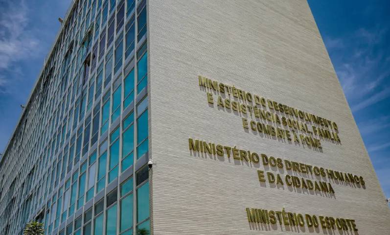 Direitos Humanos Ministério Rafa Neddermeyer_Agência Brasil