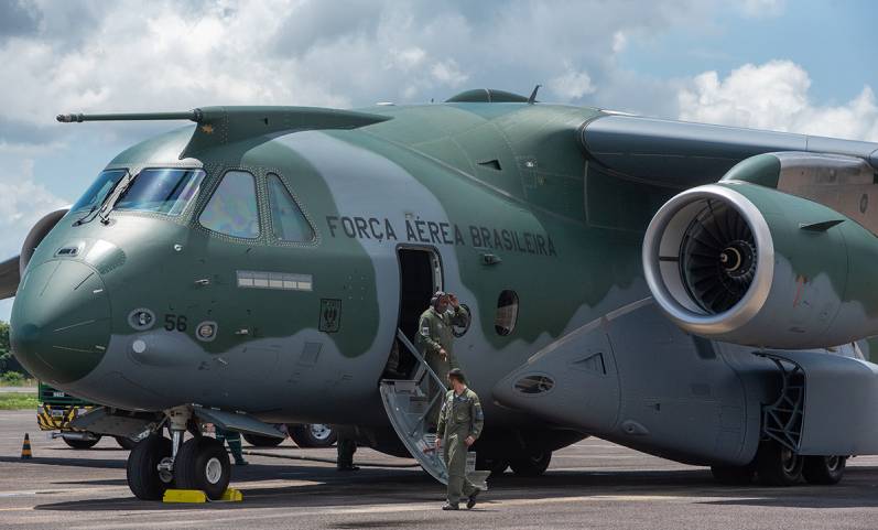 Aviao-para-resgatar-brasileiros-na-guerra- fab